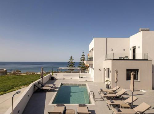 Villa Etoile - With Private Pool and Sauna