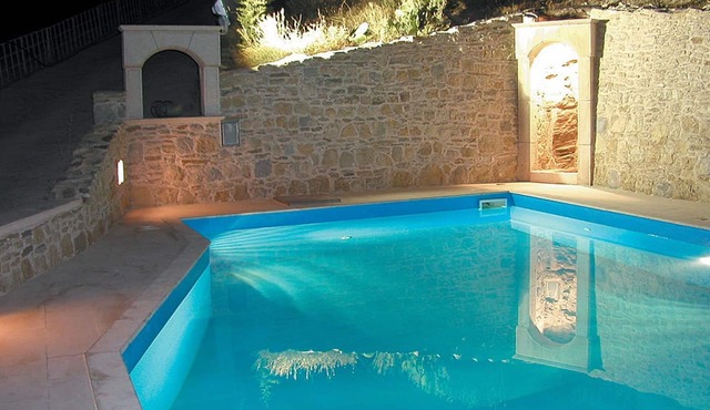 Villa in Crete with Private Pool & Views