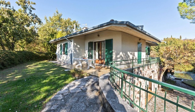 Villa in Torri del Benaco with Private Pool