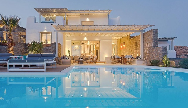 Villa Ionas - Seven Bedroom Villa, Sleeps 13