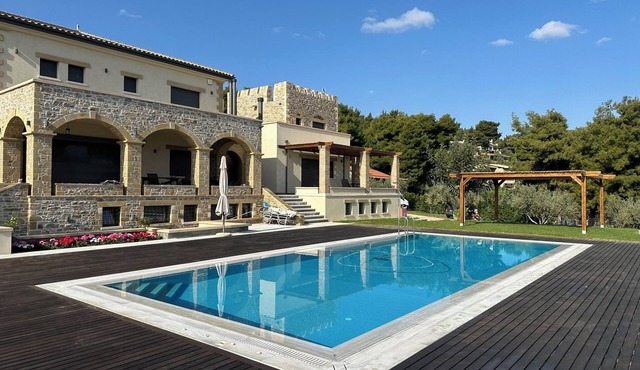 Villa Kalamos/Sea View & Pool nearby Athens