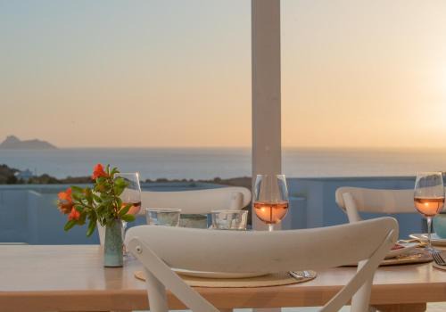 VILLA LEVANTA - Das Wohlfühl-Refugium, imposante Aussicht, Komfort, Sonnenuntergang & Meer