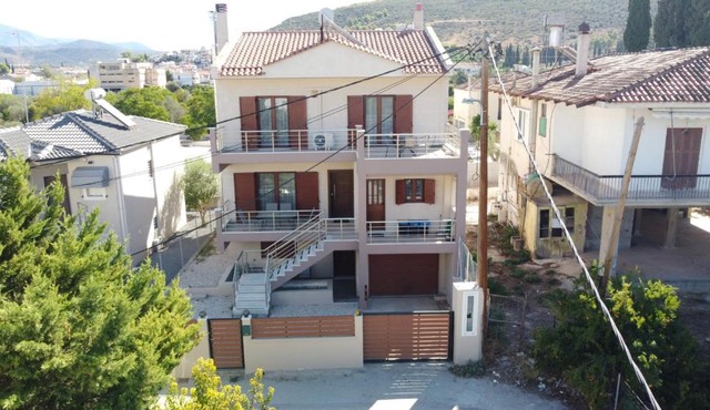 Villa Melydron