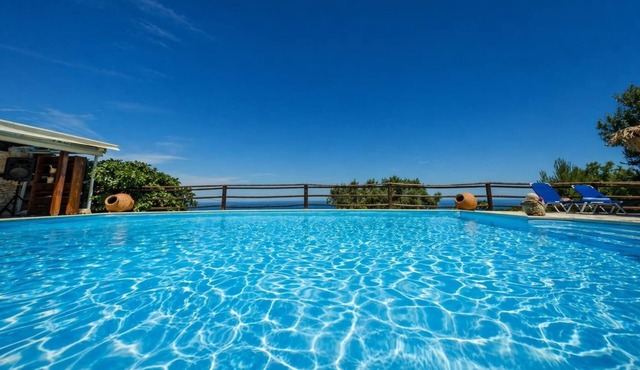 Villa Poseidon - Family Suite In Zante w/Pool