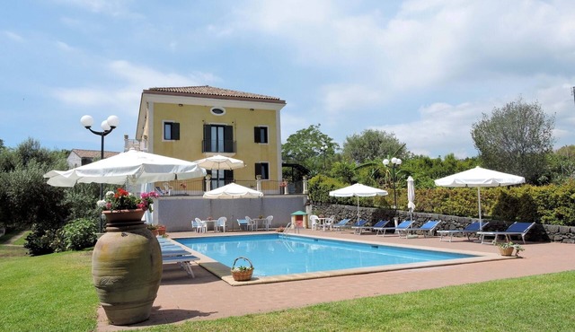 Villa Sciare Modò - view Etna and sea view near Catania