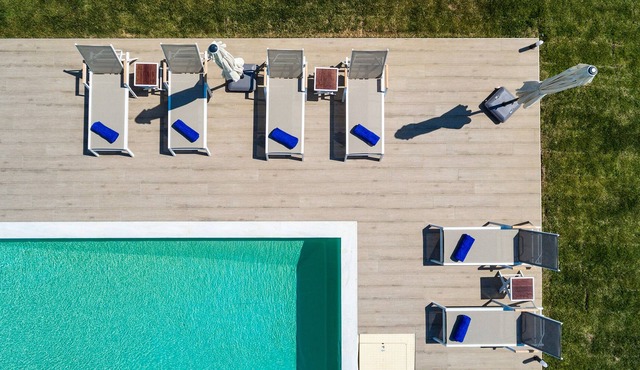 Villa Thea - 3 min walk from Salonikiou Beach