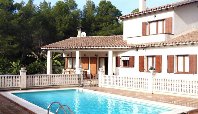 Villa with private pool - BBQ - 11 pers - 5 bedrroms