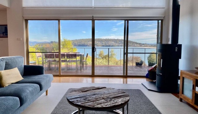 Waterfront Primrose Retreat