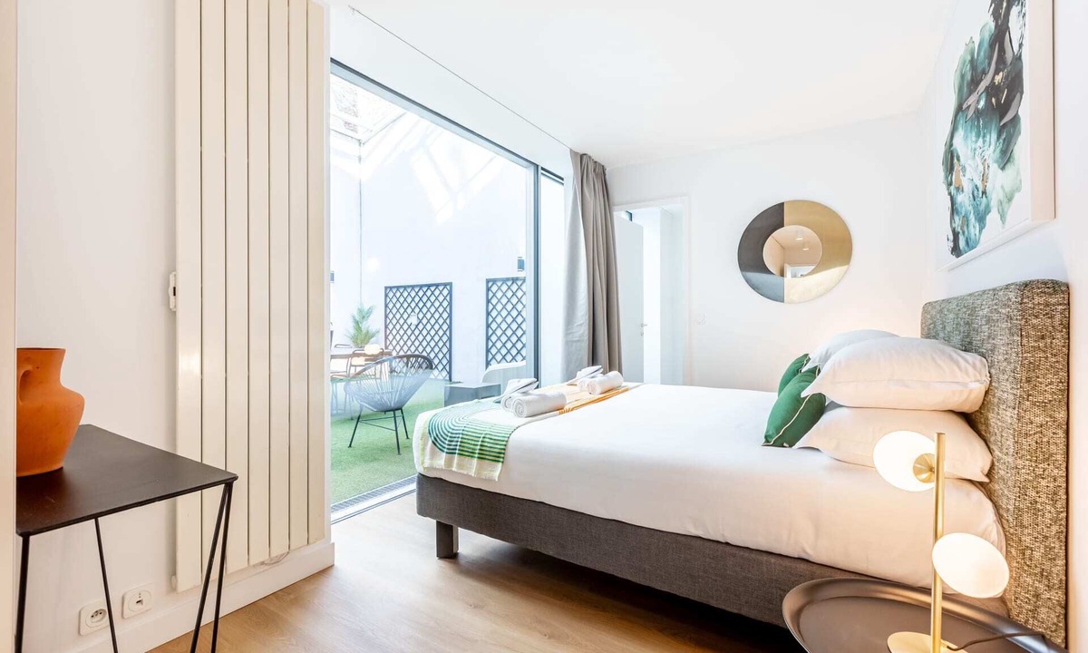 Quartier du Petit-Montrouge Apartment | Sweett | Brune II - Four Bedroom Apartment, Sleeps 10