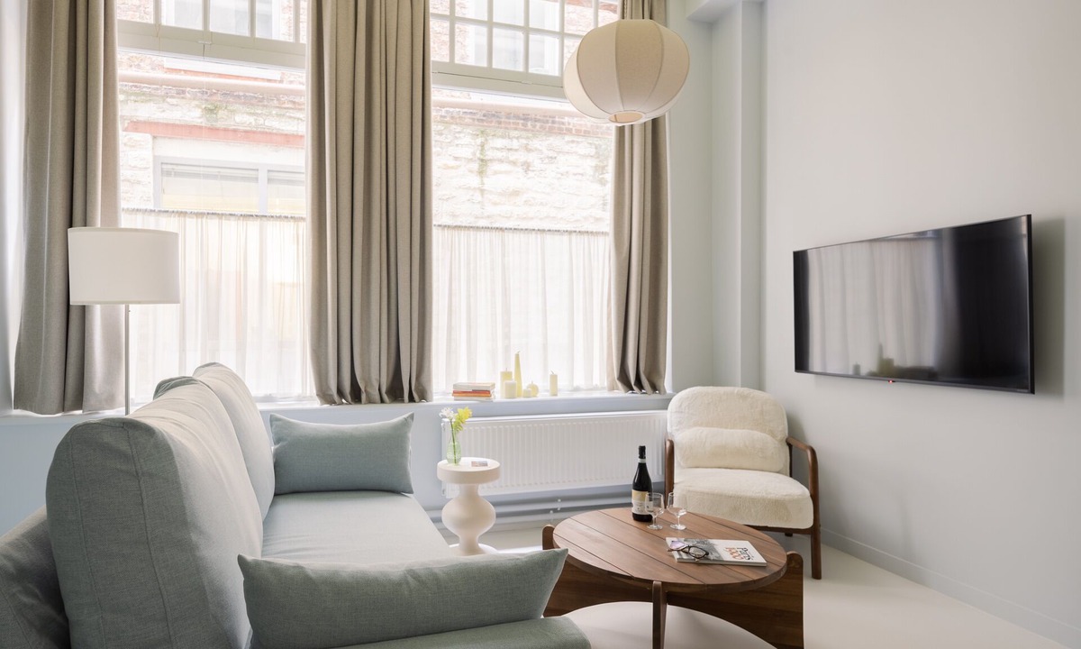 Latin Apartment | Notre Dame Paris Suite