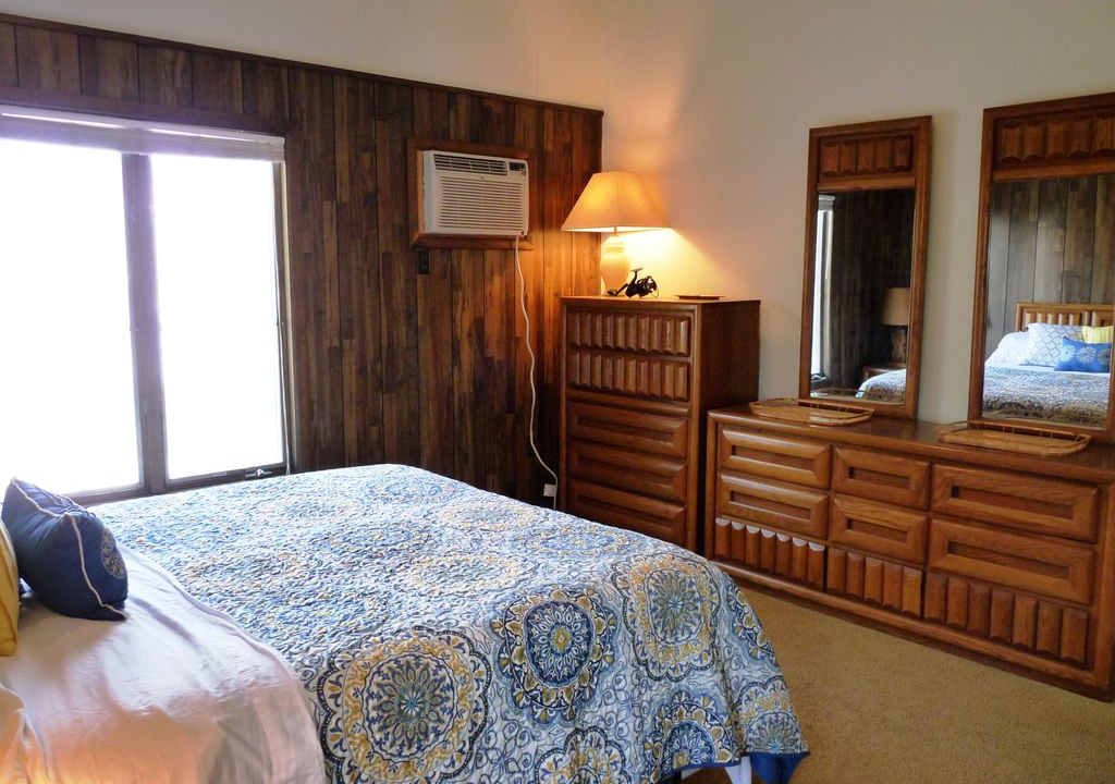 Photo of Bedroom in Harvey Cedars