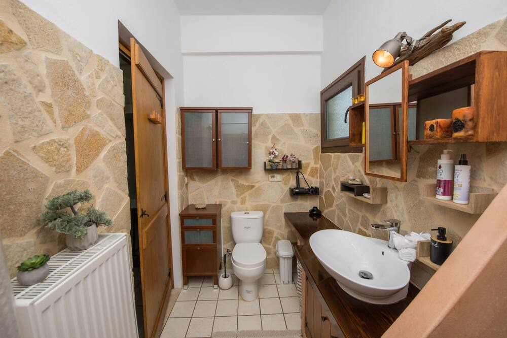 Photo of Bathroom in Agios Spyridon Corfu