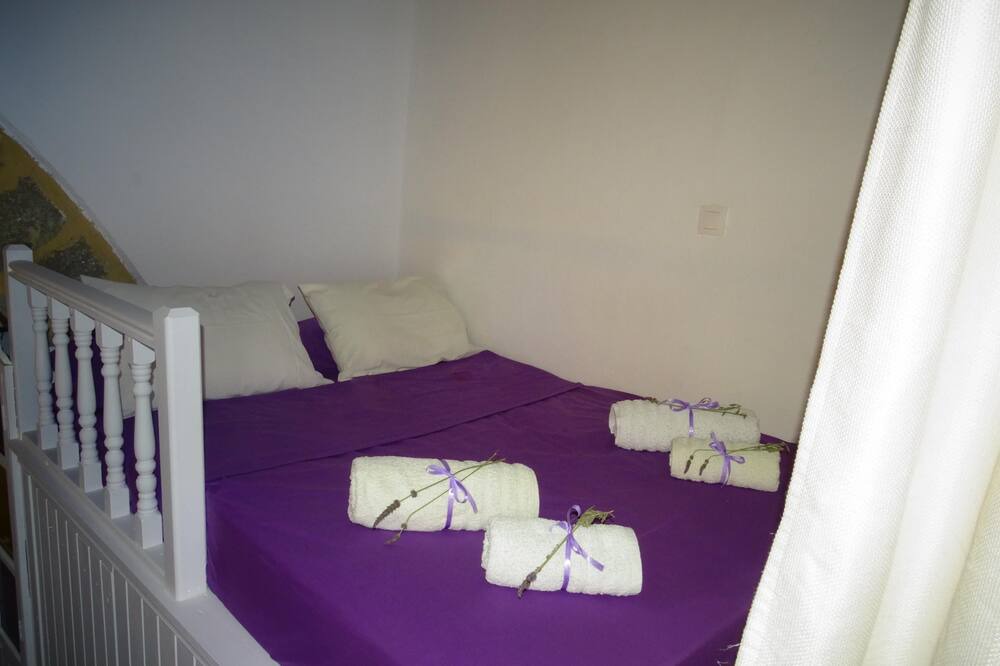 Photo of Bedroom in Koskinou