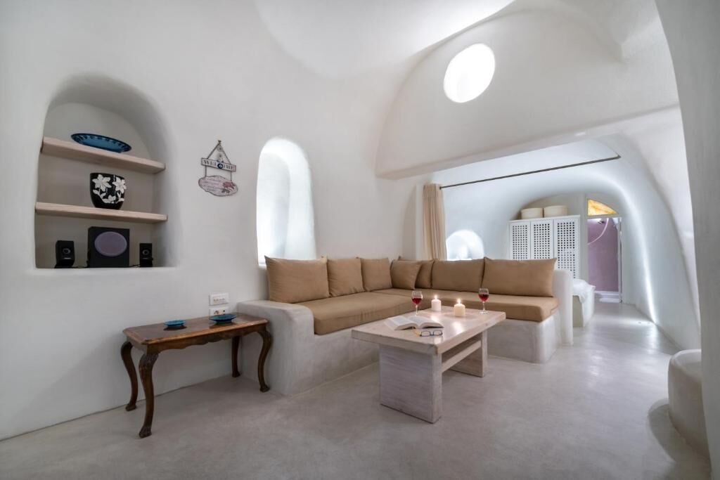 Photo of Livingroom in Fira