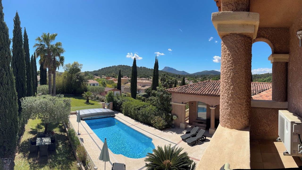 Photo of Outdoor in La Crau