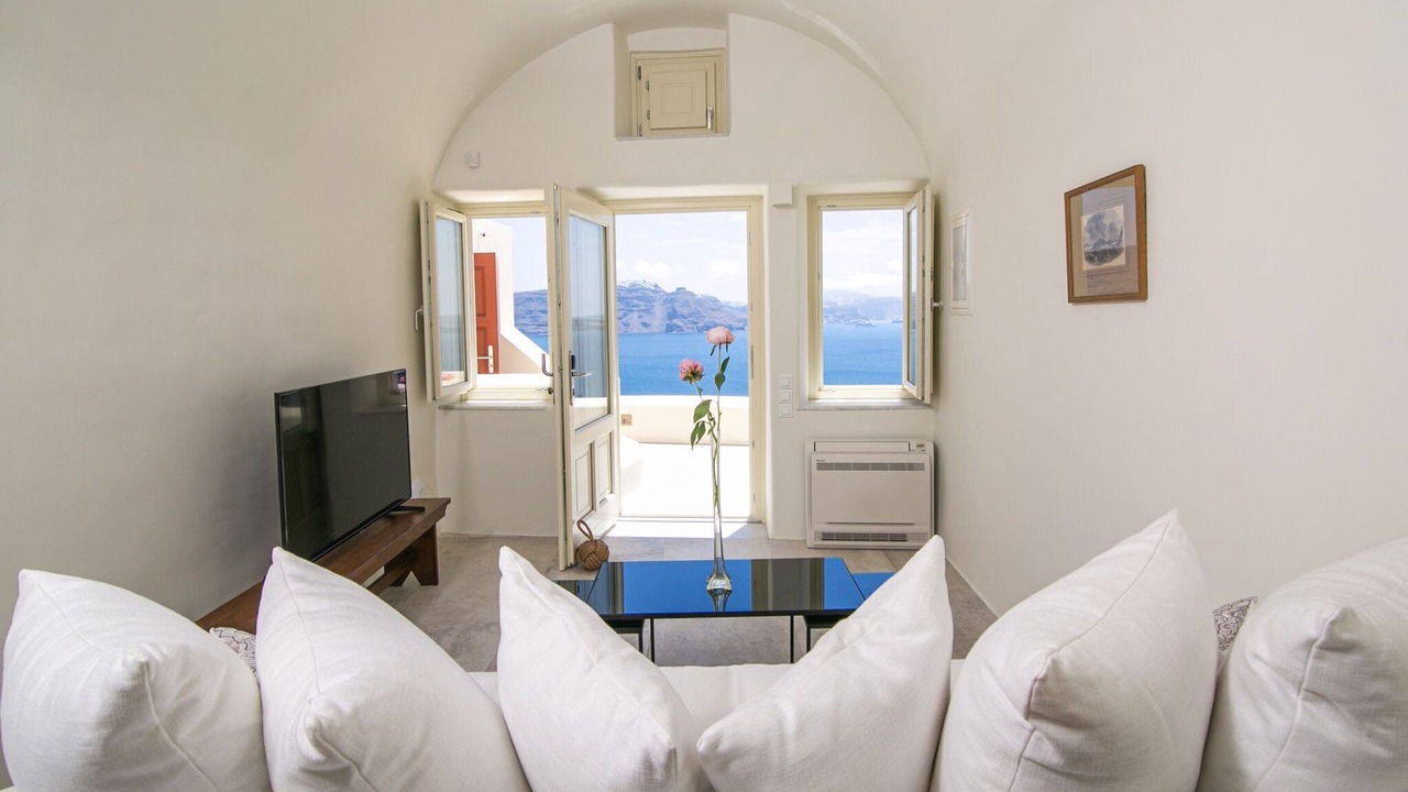 Photo of Others in Oia