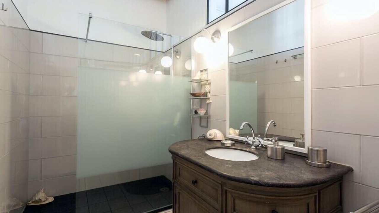 Photo of Bathroom in Notre Dame