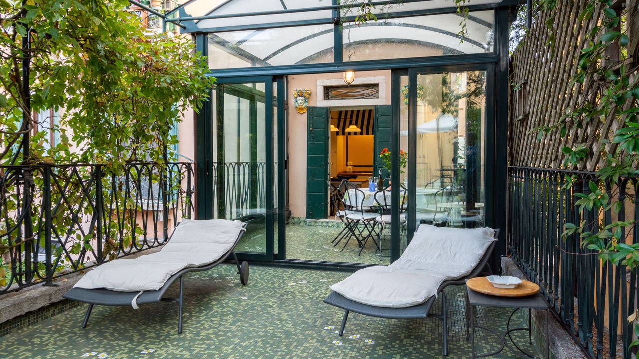 Photo of Patio Balcony in Dorsoduro