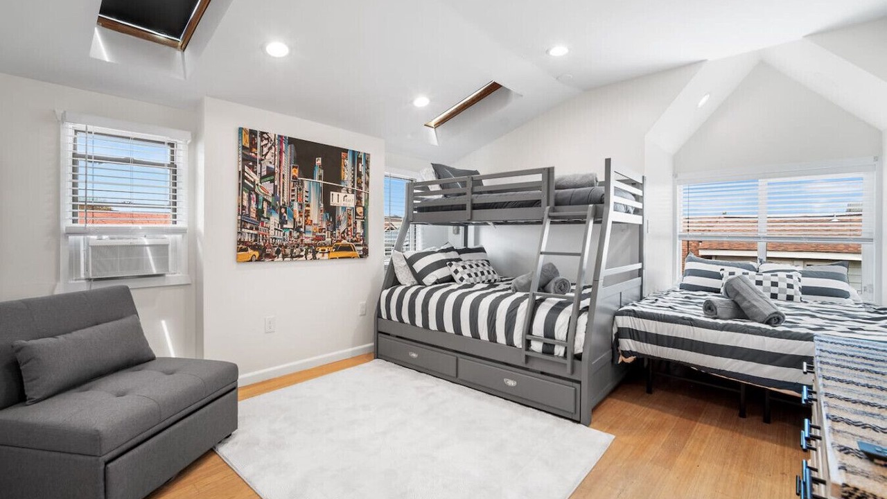 Photo of Bedroom in Ventnor City