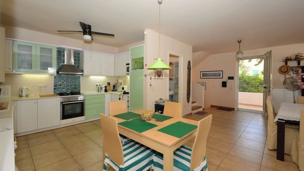 Photo of Kitchen in Agios Emilianos