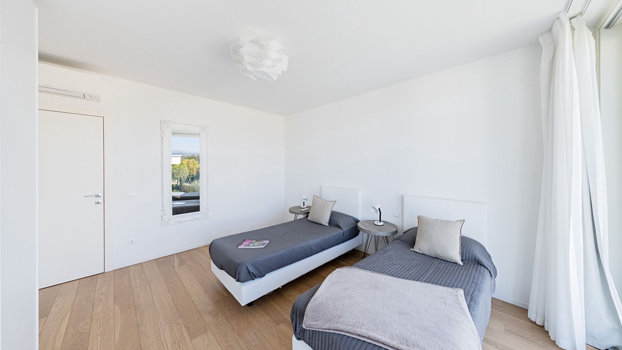 Photo of Bedroom in Manerba del Garda