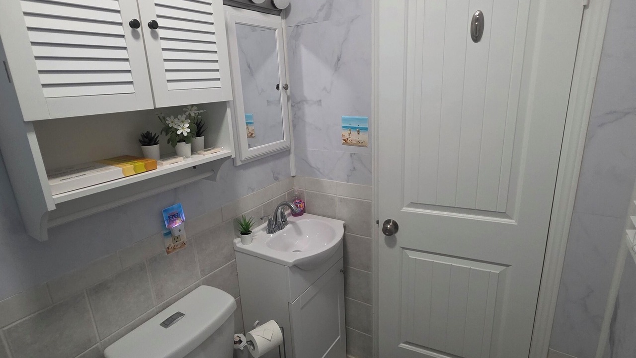 Photo of Bathroom in Wildwood