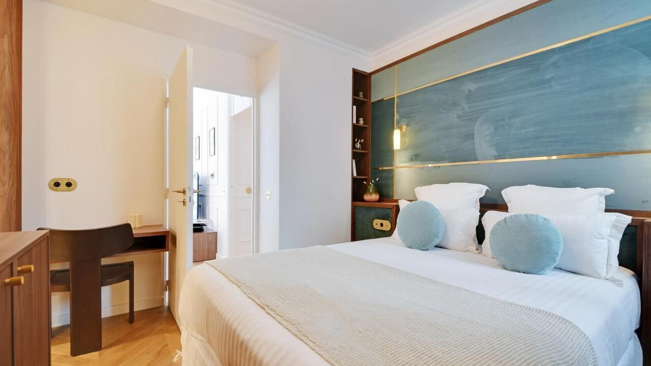 Photo of Bedroom in Latin