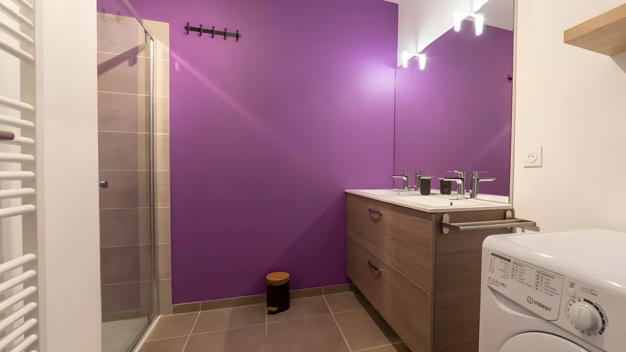 Photo of Bathroom in Vesseaux