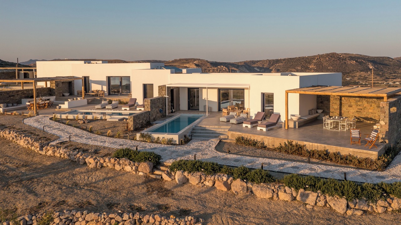 Photo of Outdoor in Milos