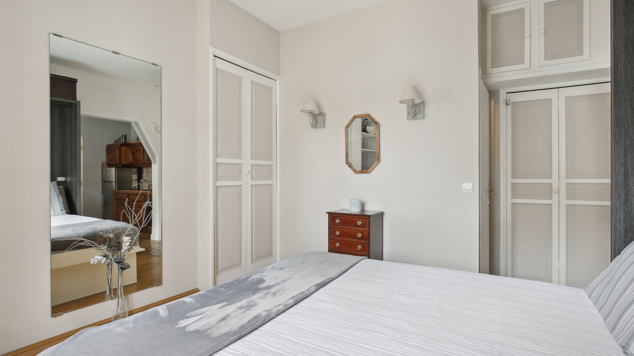 Photo of Bedroom in 7th Arrondissement