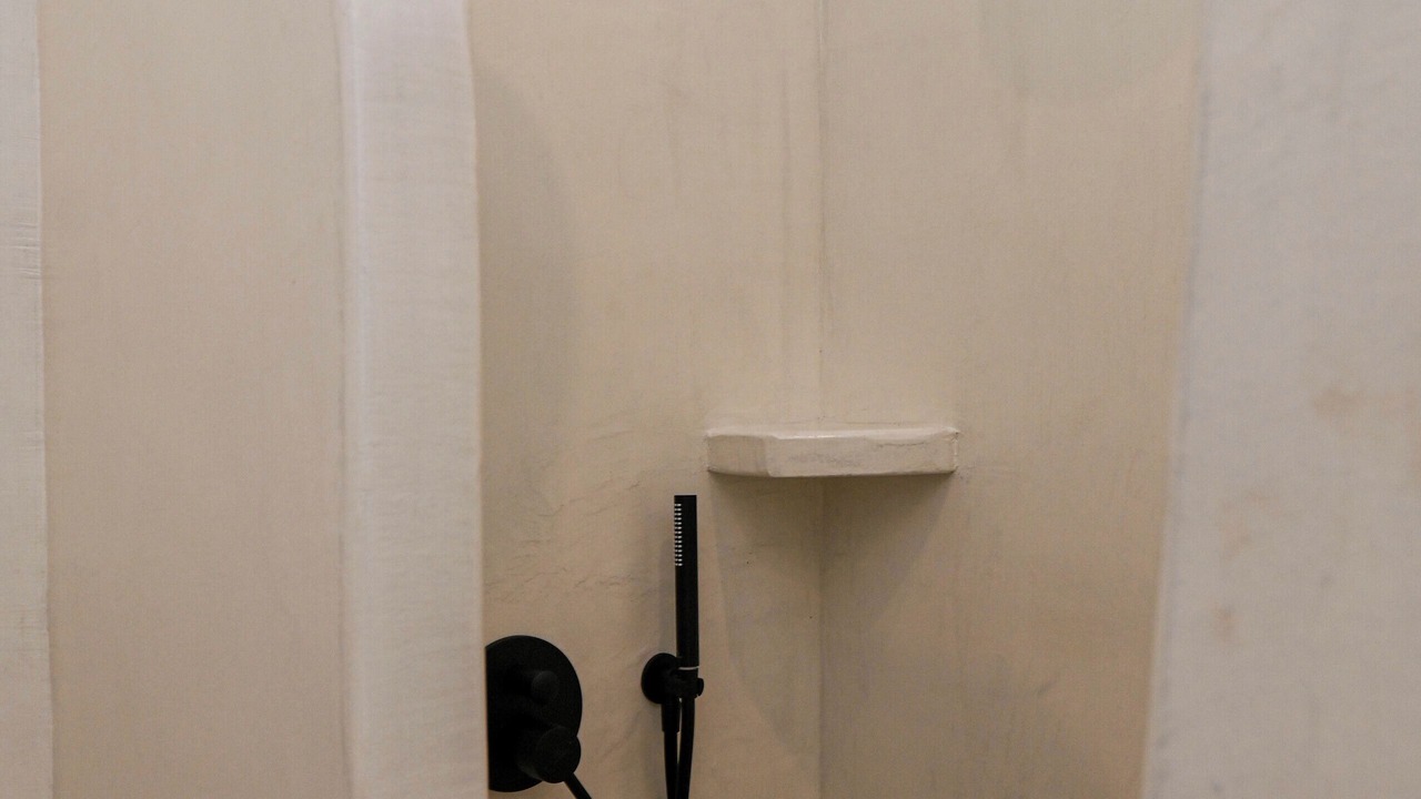 Photo of Bathroom in Fira
