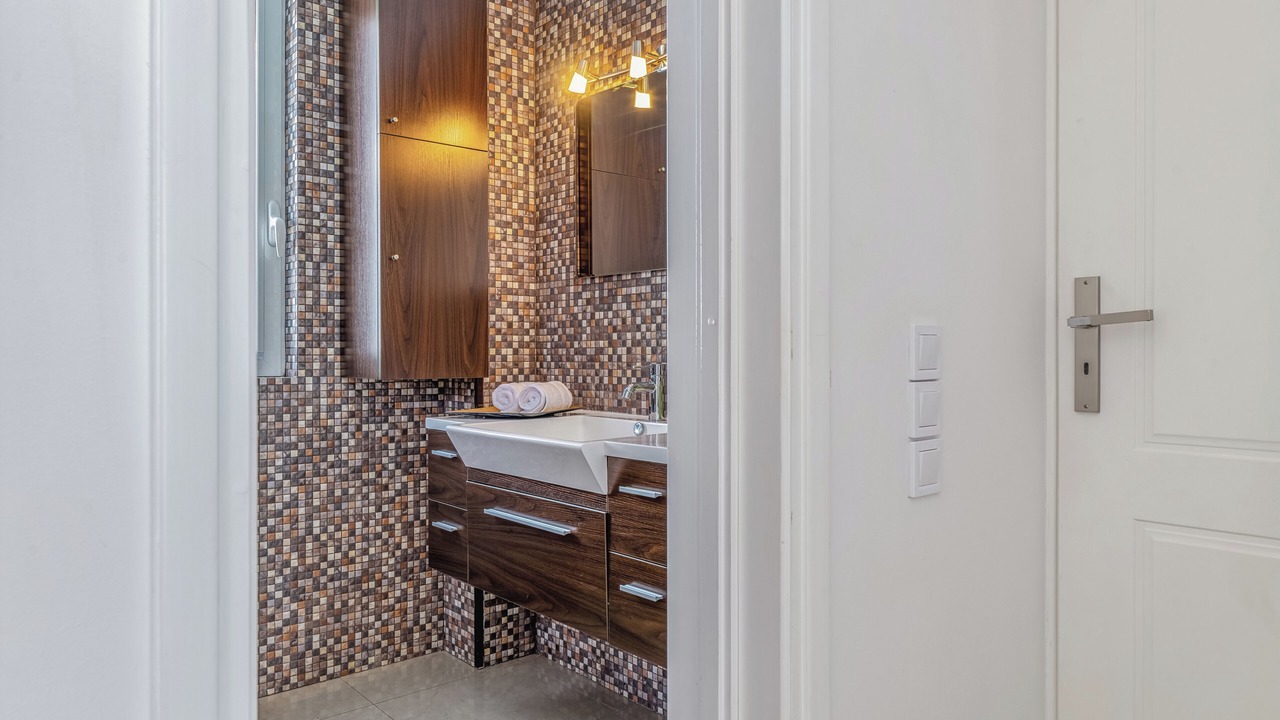 Photo of Bathroom in Saronida