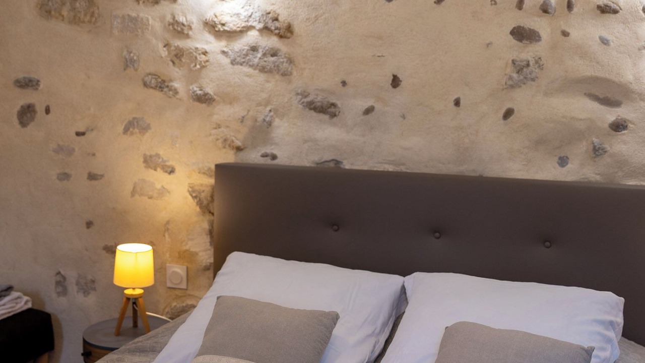 Photo of Bedroom in Eyragues