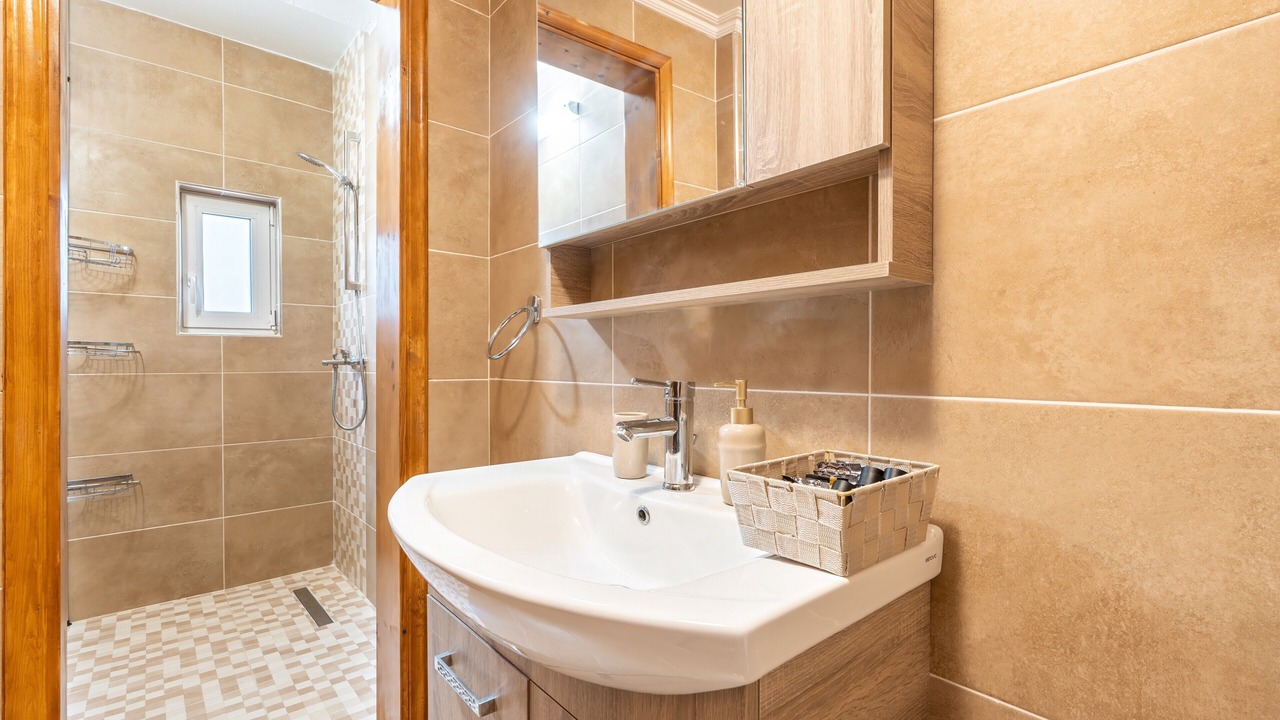 Photo of Bathroom in Fanai