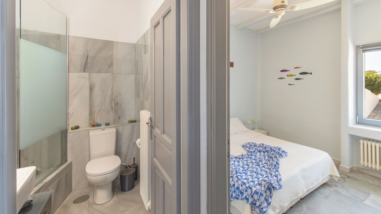 Photo of Bathroom in Naousa
