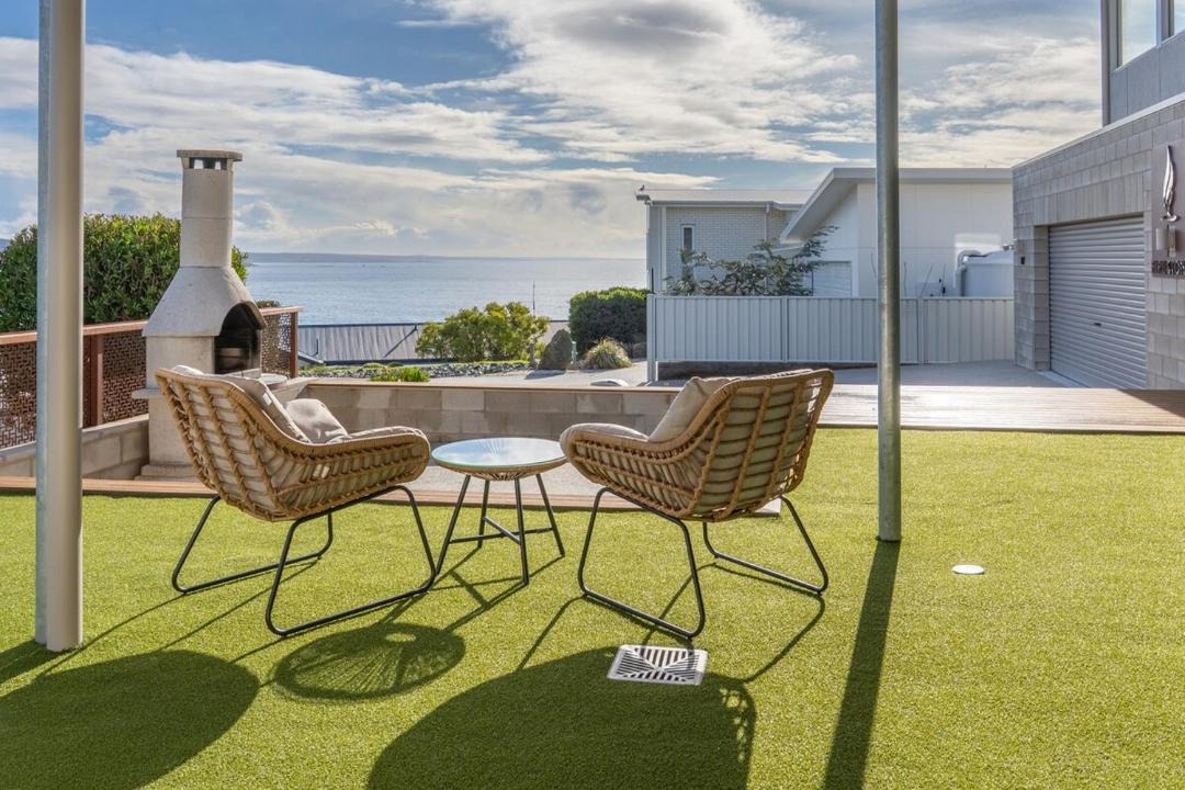 Photo of Patio Balcony in Binalong Bay