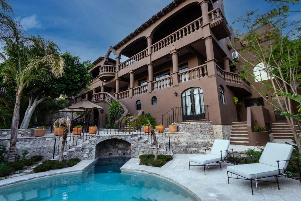 Photo of Patio Balcony in Atascadero