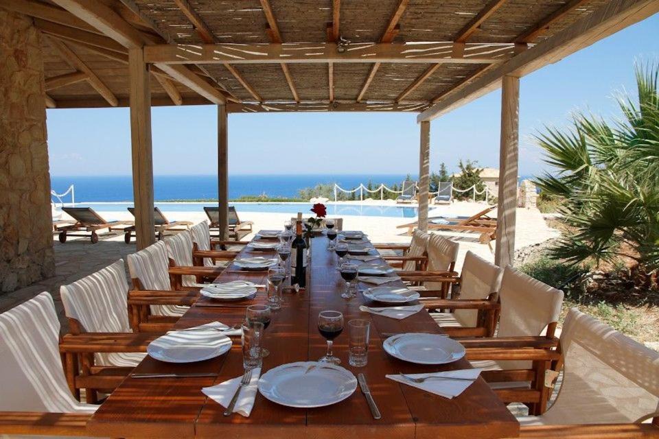 Photo of Patio Balcony in Elation
