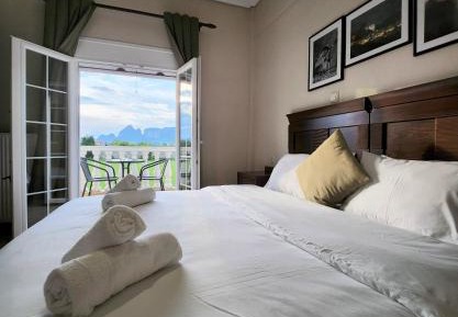 King Room with Mountain View
