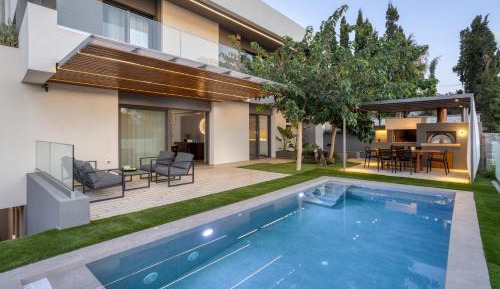 Villa with Private Pool