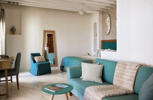 Chrisopigi House | Selana Suites