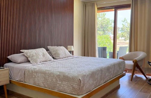 Ica Villa | HOP Paradise Modern Luxury Near the Beach