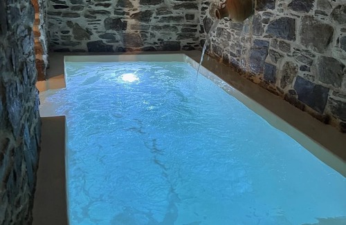 Falatados Cabin | Private Heated Pool Palia Mandra