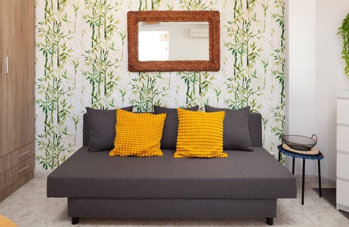 Torre del Mar Apartment | Studio Apartment 'Torre Del Mar' with Sea View, Wi-Fi and Air Conditioning