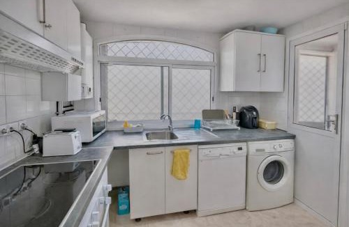 Puerta del Angel Apartment | Habitación Privada en piso compartido Madrid, céntrico Metro a 3 min