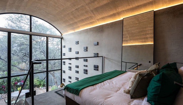 CASA DOM by HOLT